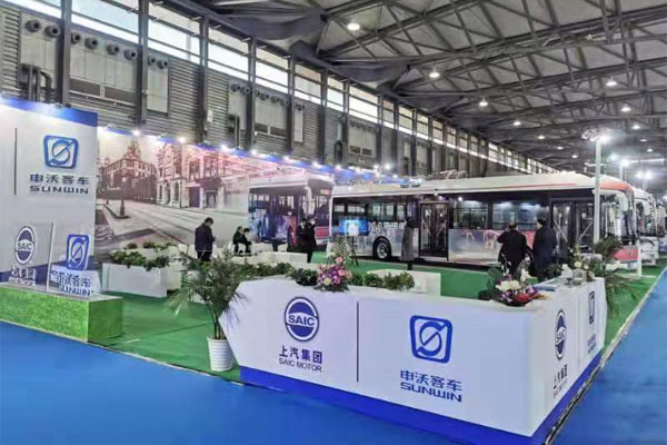 申沃无轨电车华丽换装  创新产品出征2020上海国际客车展
