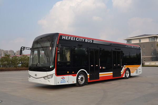 安凯HFF6129G03EV12低地板公交车（纯电动20-46座）